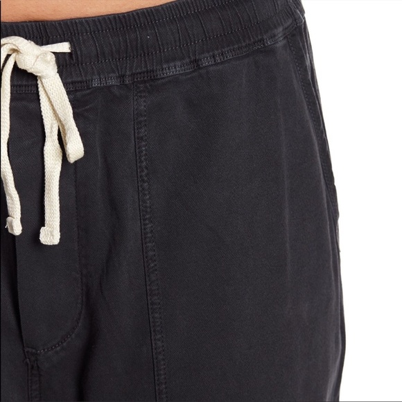 James Perse. Relaxed Twill Pant - Picture 2 of 9